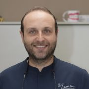 Mohamed Seddik KCHAOU Dentist